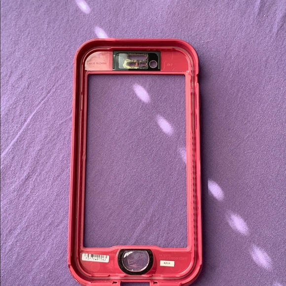 iPhone 7 - Picture 3 of 8